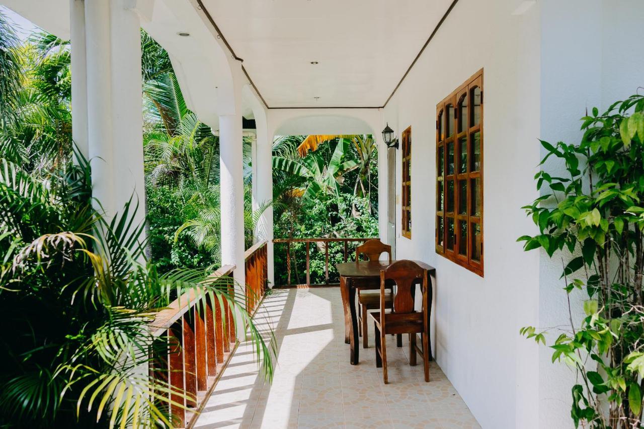 Palmera Palma Private 1-Br Bungalow In Moalboal Exteriér fotografie