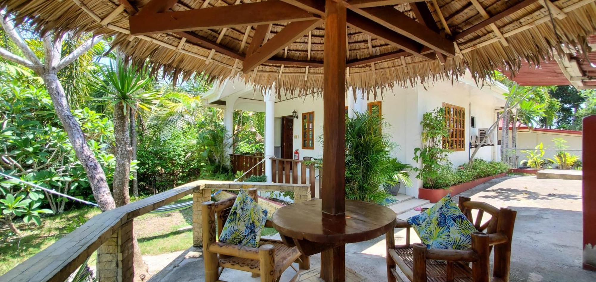 Palmera Palma Private 1-Br Bungalow In Moalboal Exteriér fotografie