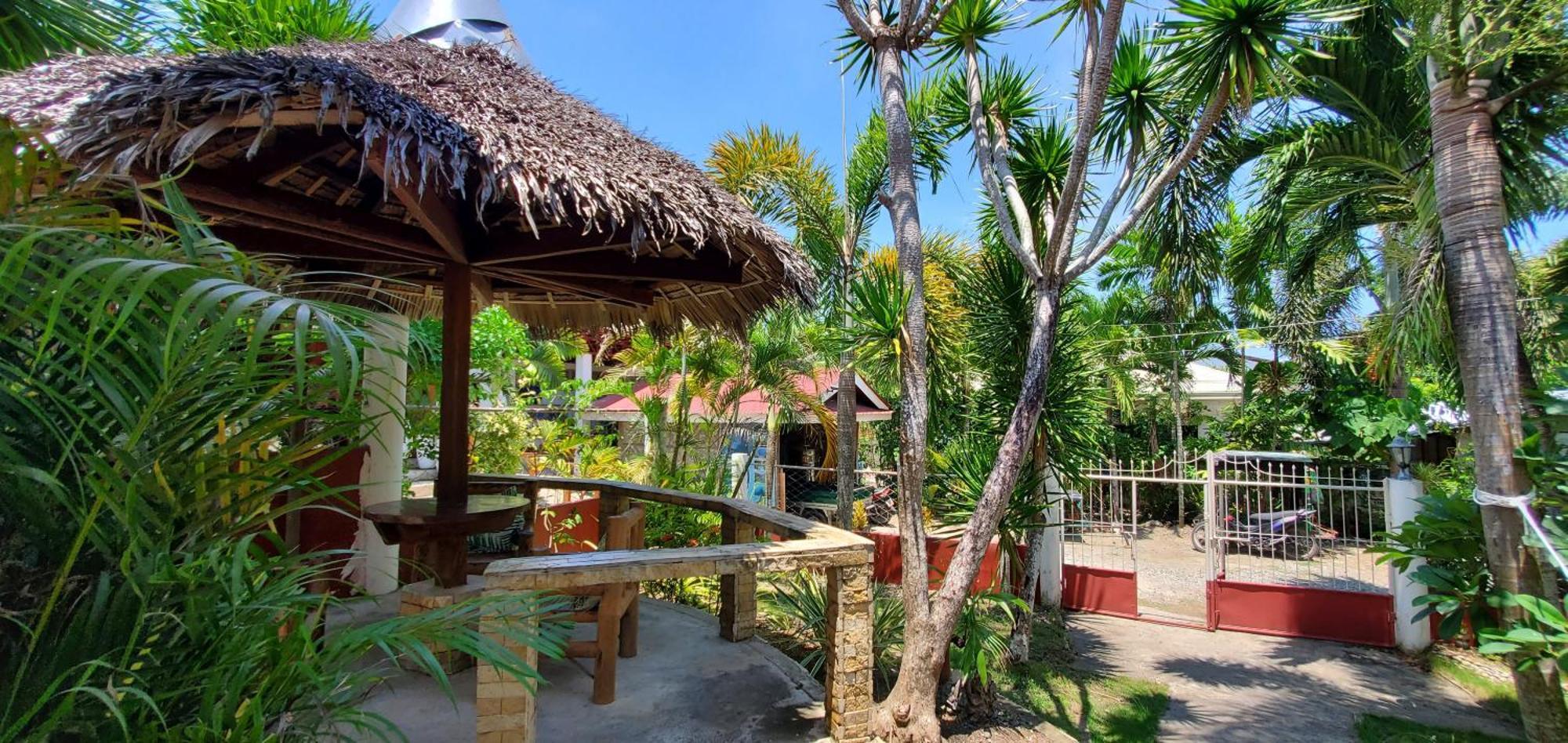 Palmera Palma Private 1-Br Bungalow In Moalboal Exteriér fotografie